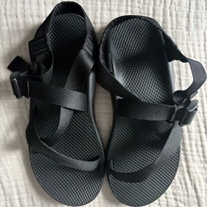 NWOB Chaco Classic Z/1 Mens Size 12 Black Adjustable Sandals